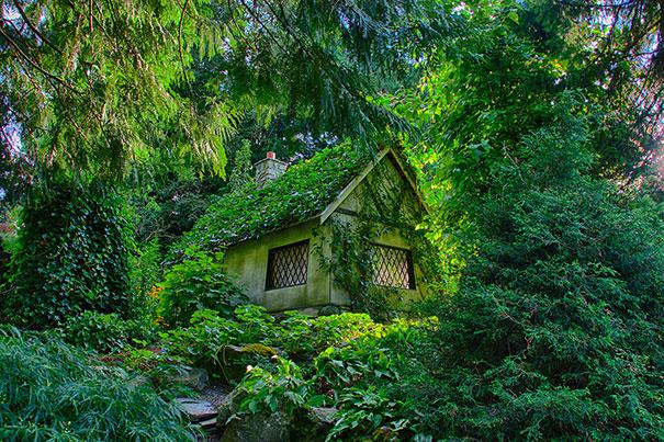 fairy-tale-houses-23