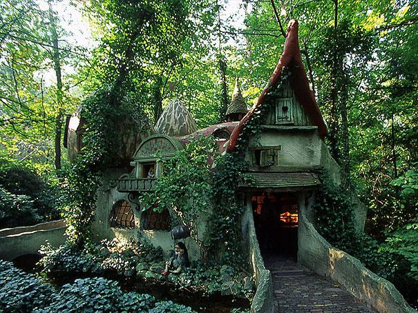 fairy-tale-houses-8