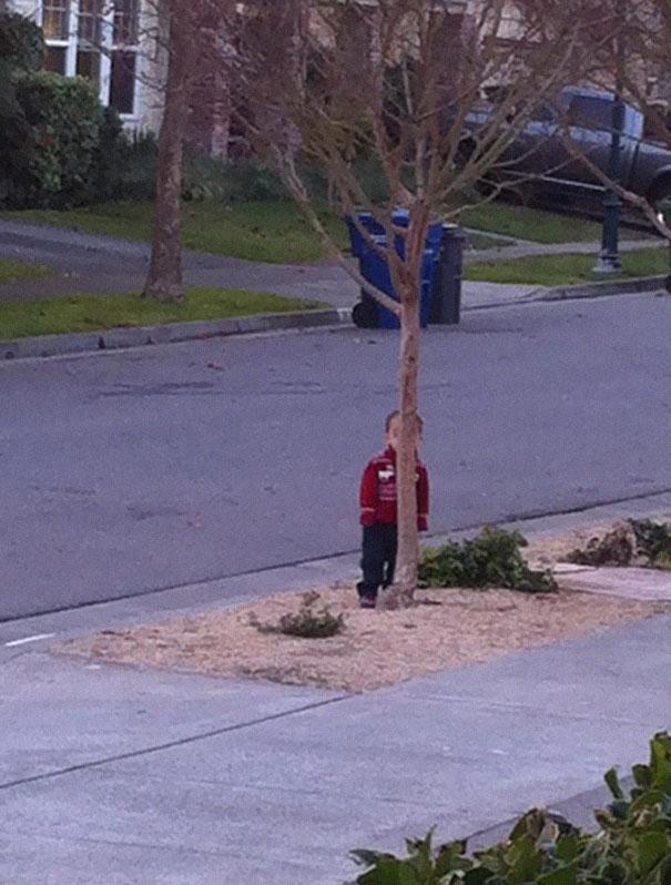 hide-and-seek-funny-kids-14