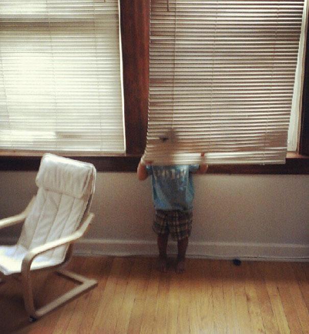 hide-and-seek-funny-kids-21