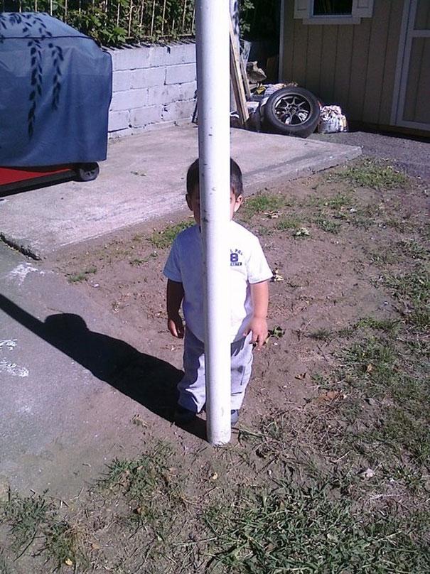 hide-and-seek-funny-kids-23