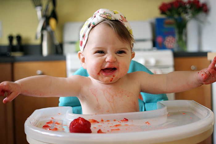 Baby-led-weaning-strawberries