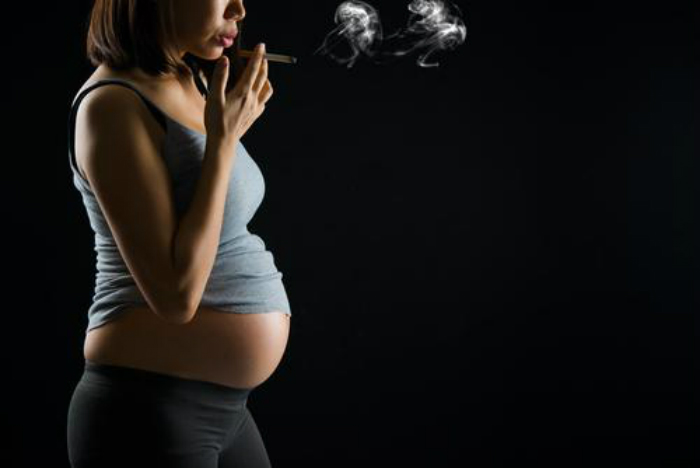 pregnancy-smoking-2