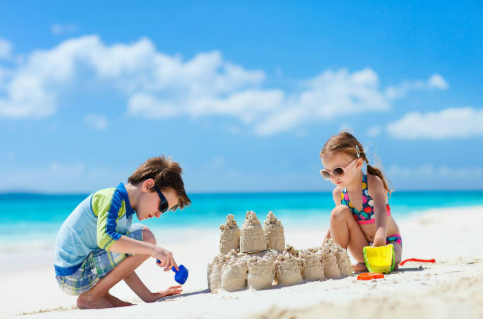 Kids-at-Beach