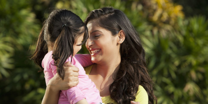 o-MOTHER-AND-DAUGHTER-INDIA-facebook