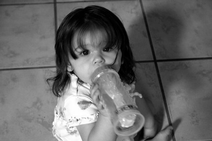 what-do-when-your-child-wont-give-up-bottle