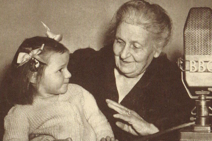  Maria Montessori 