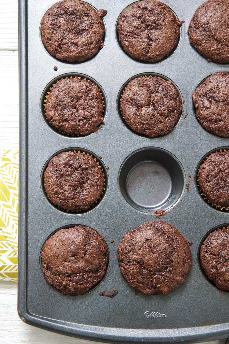 chocolate+whole+wheat+muffins+with+pear+babyfoode