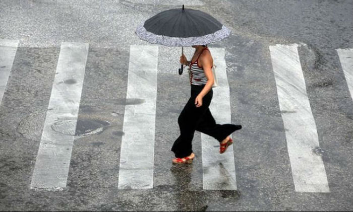 Επιδείνωση με βροχές και σποραδικές καταιγίδες